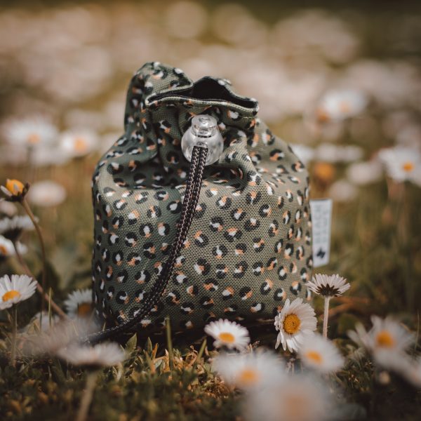 Handgemaakt beloningstasje voor hondenkoekjes